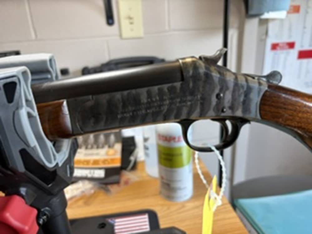 H&R SINGLE SHOT 12GA BEAUTIFUL CONDITION-img-11