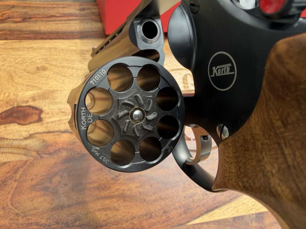 Korth Mongoose 8-Shot .357 MAG - Nighthawk Custom -img-9