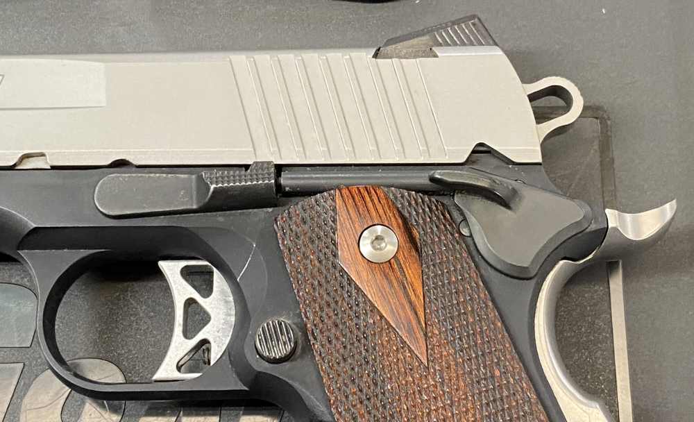 USED LIKE NEW Sig Sauer 1911 Ultra Comp 45 ACP w/ 3.3" Brl and 2-7 Rnd Mags-img-7