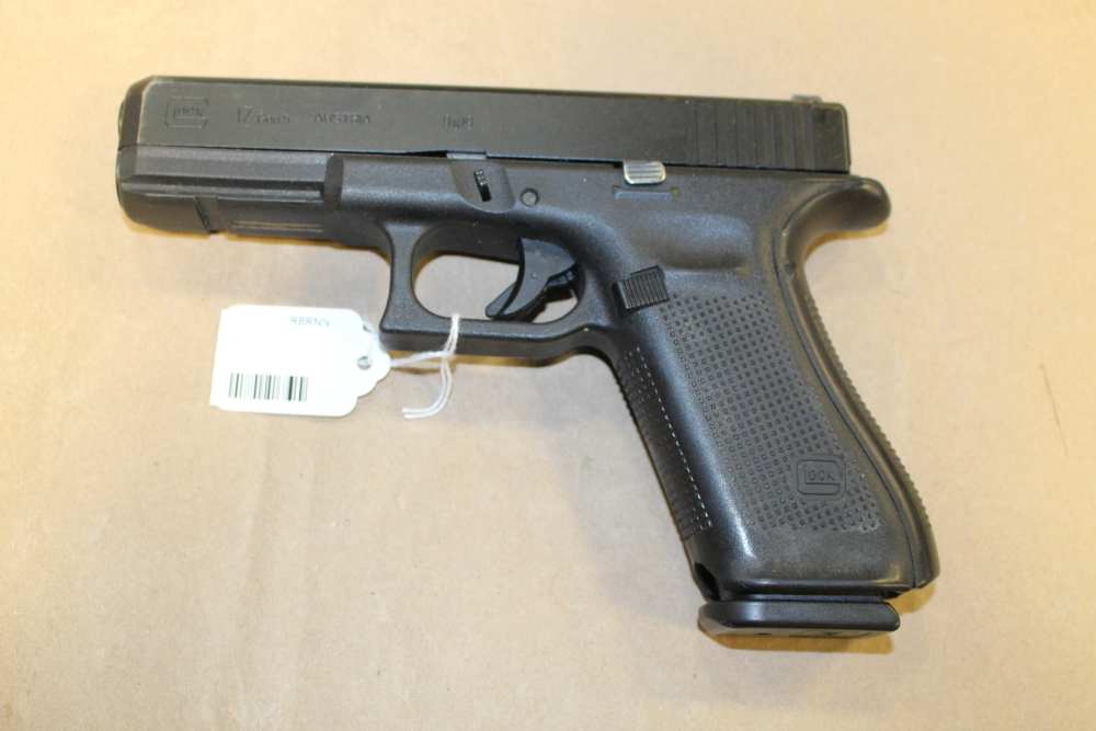 Glock 17 gen5 LE TRADE IN 1 mag no box-img-0