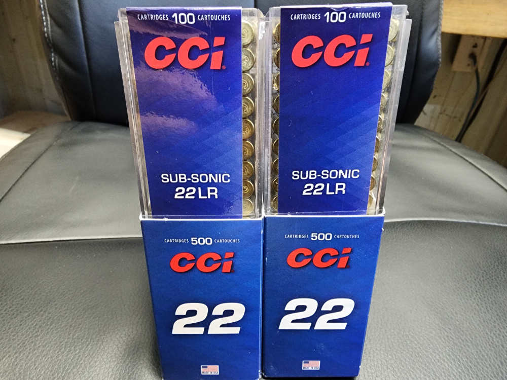 NEW! 1000 CCI SMALL GAME SUBSONIC 22 LONG RIFLE 40 GR LEAD HP SUPPRESSOR 56-img-1