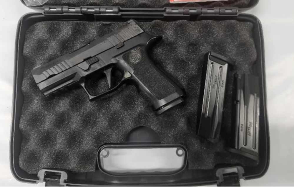 Pre Owned: Sig Sauer P320 Compact 9mm Semi Auto Pistol -img-10