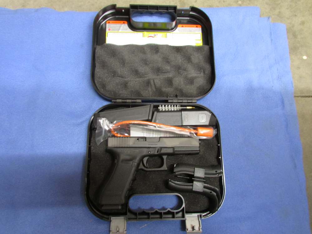 GLOCK MODEL 22 GEN 4 40 S&W-img-0