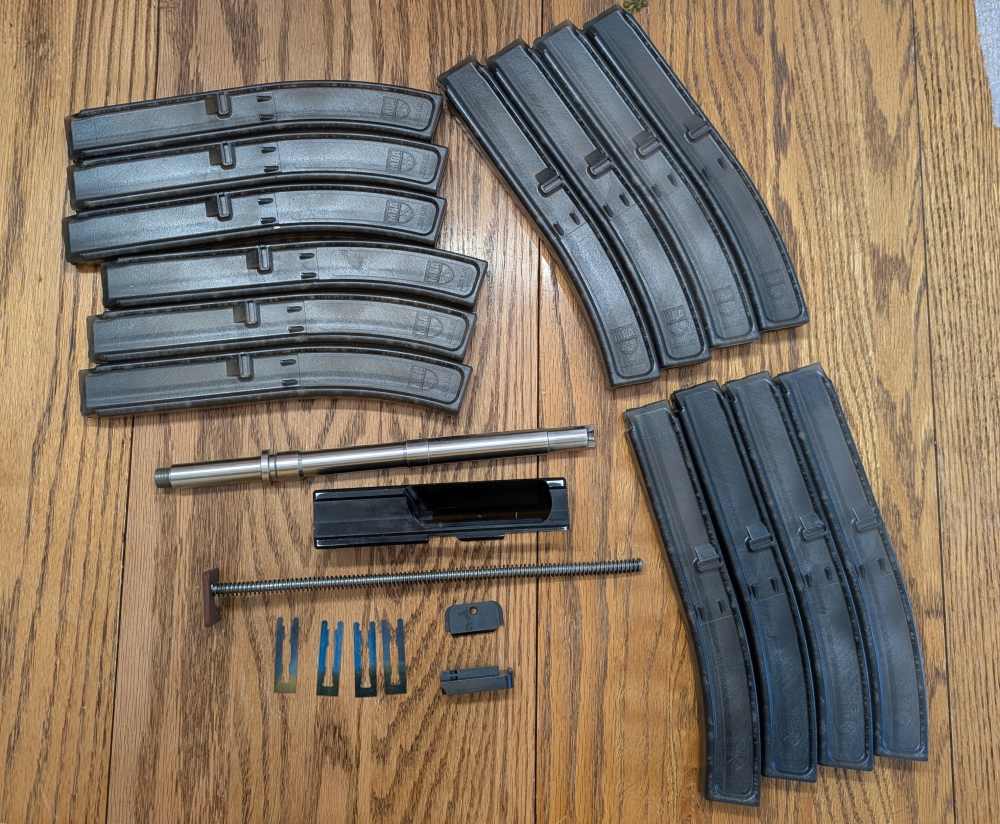 Full Size UZI .22LR Conversion -img-0