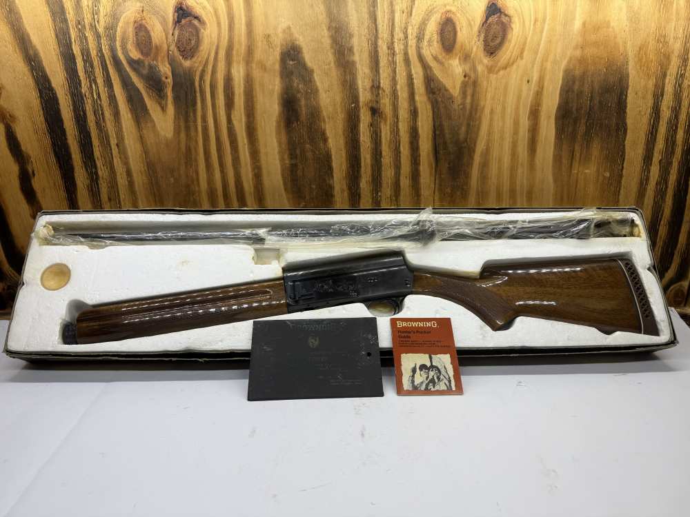 BROWNING A5 MAGNUM TWELVE 12 GAUGE W/ ORIGINAL BOX-img-0