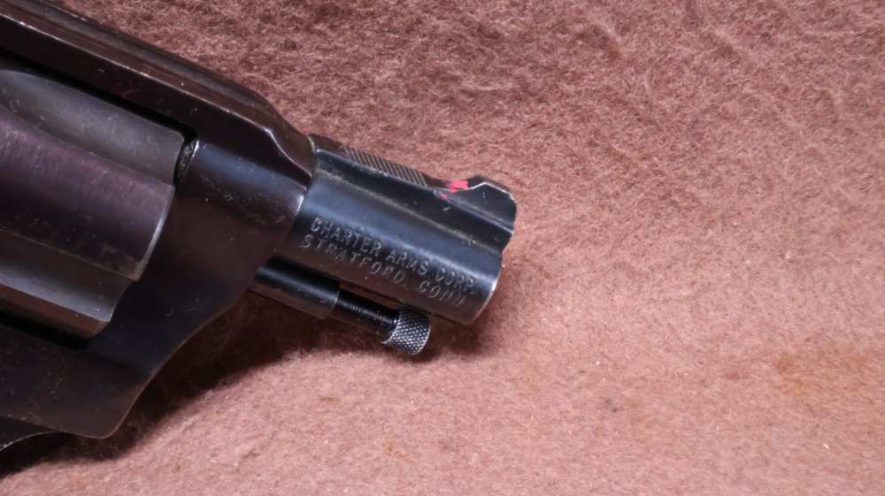 Charter Arms Undercover 38 SPL 5 Shot DA/SA 1.875" BRL VG Bore-img-3