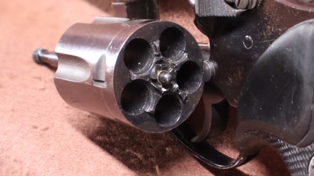 Charter Arms Undercover 38 SPL 5 Shot DA/SA 1.875" BRL VG Bore-img-11