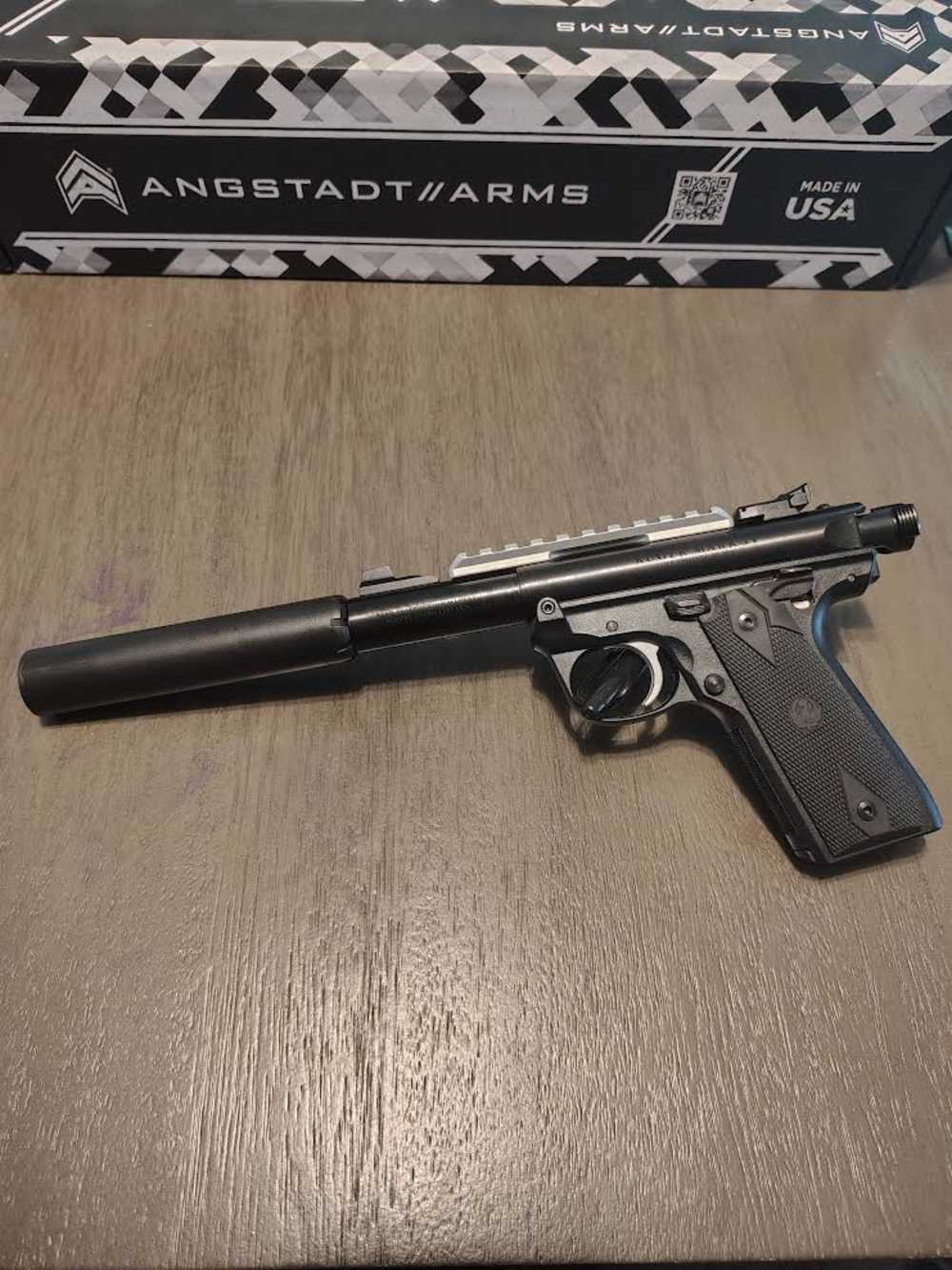 Ruger Mark IV 22/45 Semi 22 4.4" Threaded SCO Sparrow Package NR MK4 MKIV-img-0