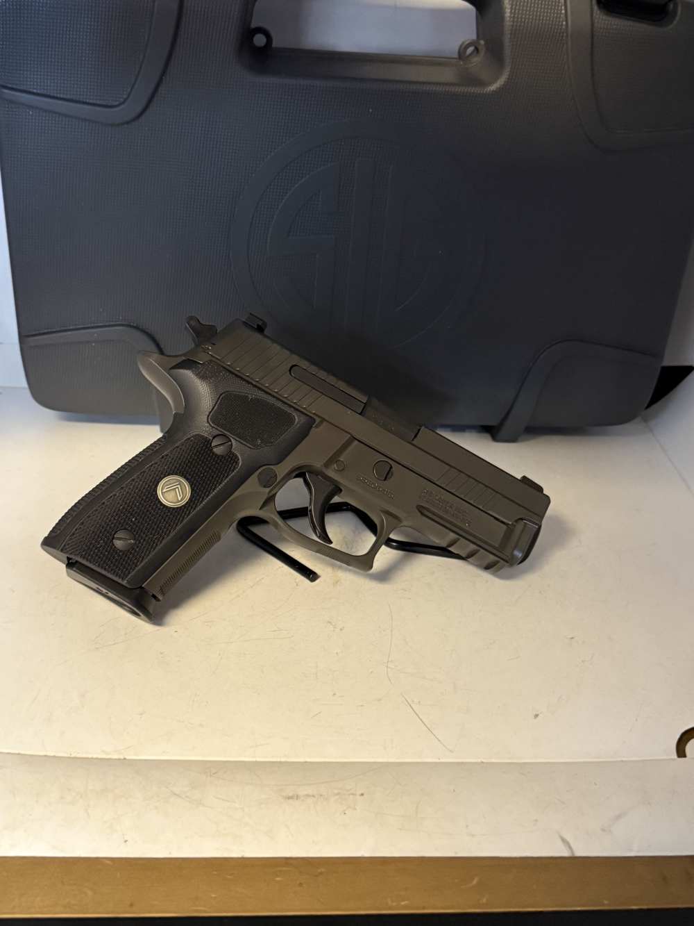 Like New! Sig Sauer P229 Legion 9mm. 3.9 Inch Barrel. 3, 15 Round Mags -img-1