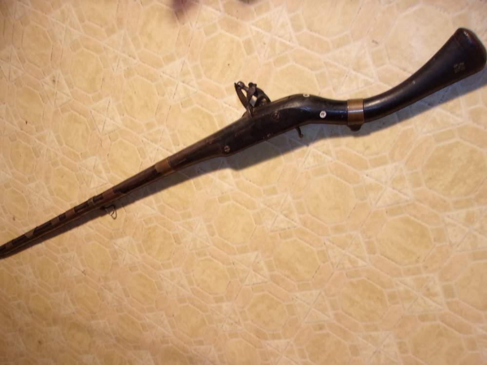 Antique Curved Stock Flintlock-img-0