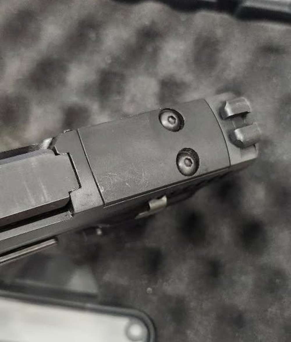 Pre Owned: Sig Sauer P320 Compact 9mm Semi Auto Pistol-img-4
