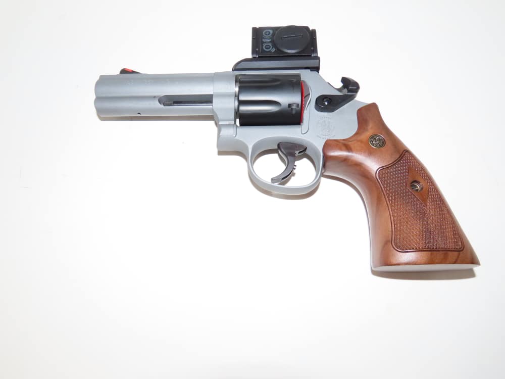 S&W 686+ 357 DA 4SS 7R SPEC R-img-4