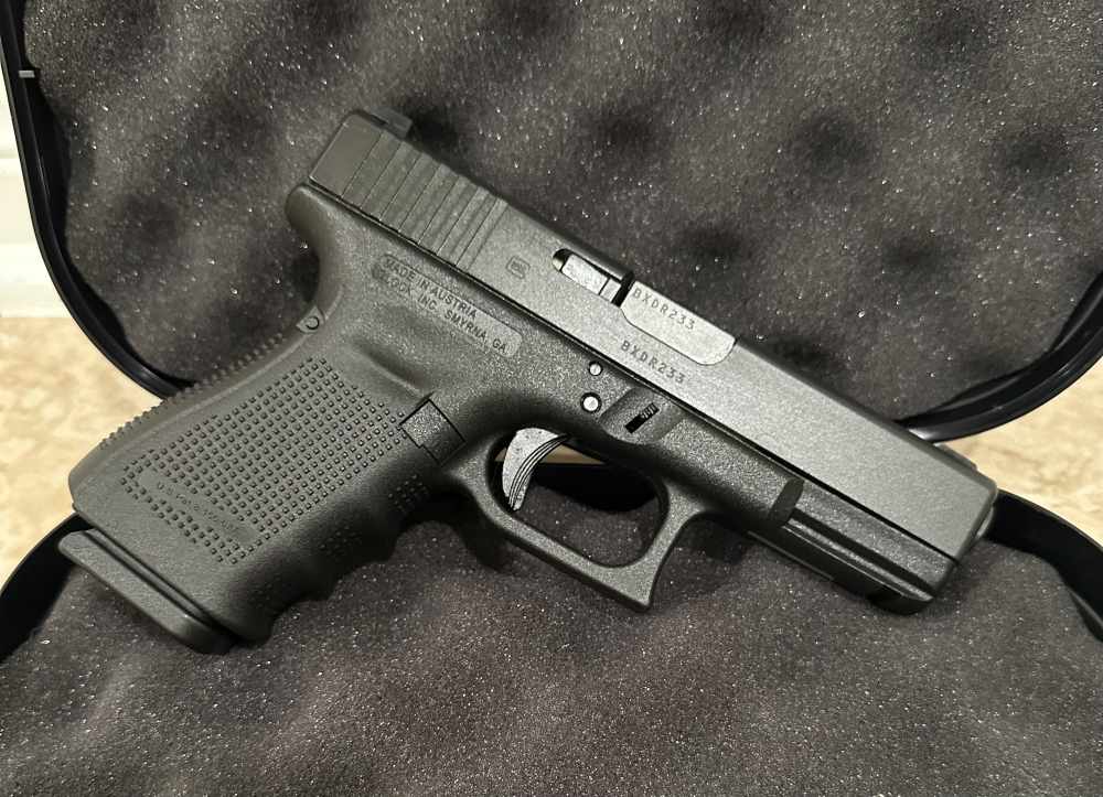 Glock 32 G32, Gen 4 357 Sig Semi Auto Pistol -img-1