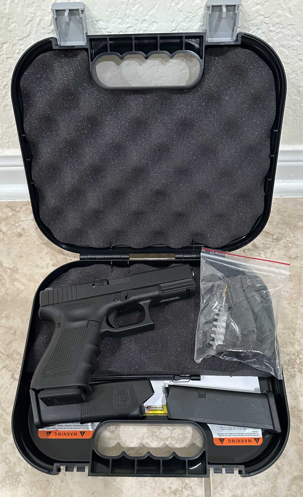 Glock 32 G32, Gen 4 357 Sig Semi Auto Pistol -img-0