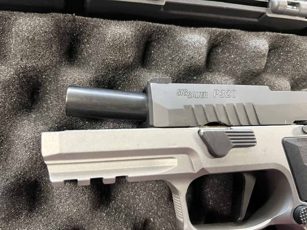 Sig Sauer P320 AXG Carry 9mm Pistol 3.90" 17rds 320AXGCA-9-RTXR3-R2-img-11