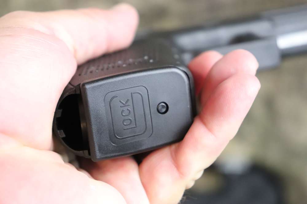 Glock 40 MOS 10mm Gen 4 long slide semi auto NIB penny start-img-17