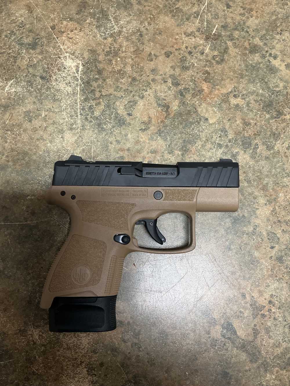 Beretta APX 9mm-img-1