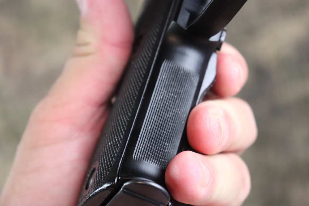 Solothurn Swiss Police Sig P225 9mm semi auto 3.75" 2 mags penny start-img-25
