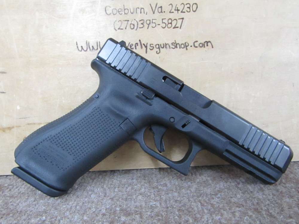 Glock G22 Gen 5 .40 S&W Semiauto Pistol-img-8
