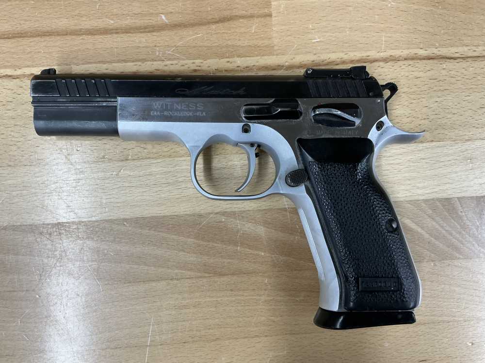 EAA Witness Match 10mm 3 Mags + Case READ-img-1