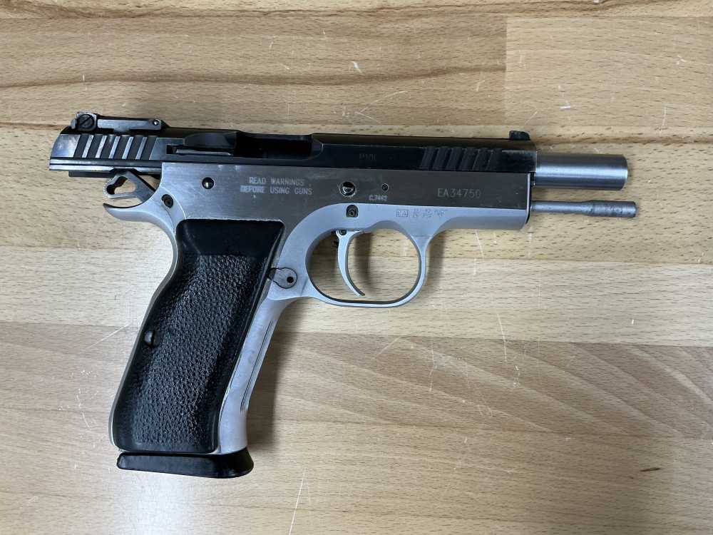 EAA Witness Match 10mm 3 Mags + Case READ-img-4