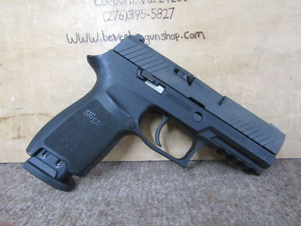 Sig Sauer P320 9mm Semi Auto Pistol 4" Barrel Black-img-7