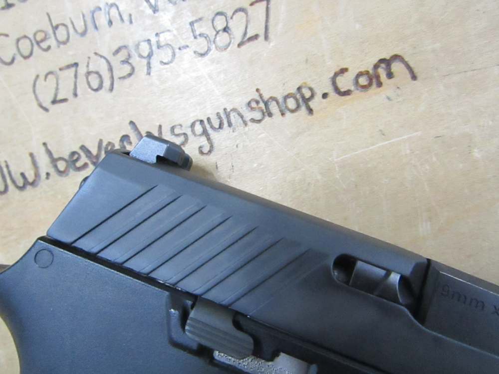 Sig Sauer P320 9mm Semi Auto Pistol 4" Barrel Black-img-12