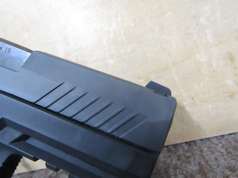 Sig Sauer P320 9mm Semi Auto Pistol 4" Barrel Black-img-14