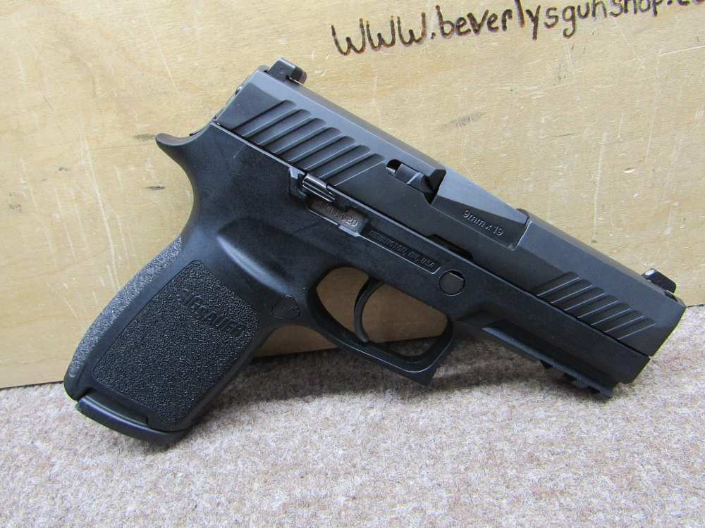 Sig Sauer P320 Carry 9mm 3.9" 17+1 Semi Auto Pistol-img-9