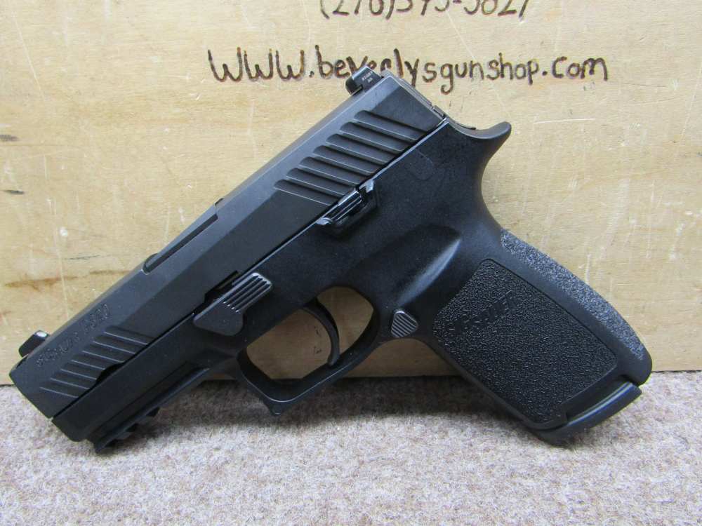Sig Sauer P320 Carry 9mm 3.9" 17+1 Semi Auto Pistol-img-2