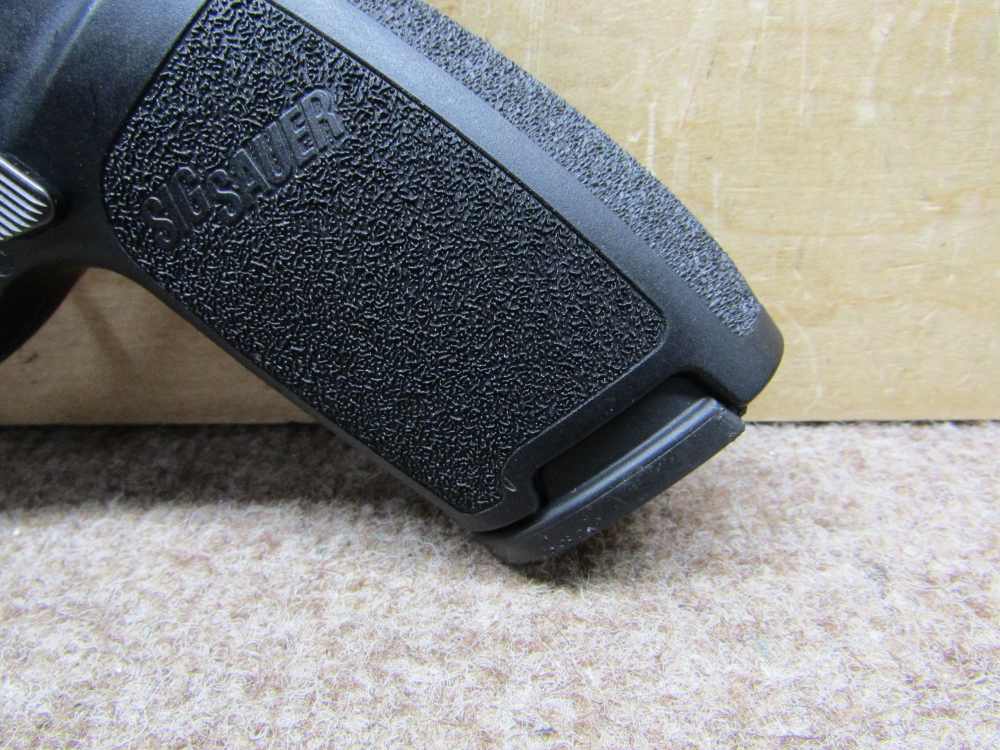 Sig Sauer P320 Carry 9mm 3.9" 17+1 Semi Auto Pistol-img-3