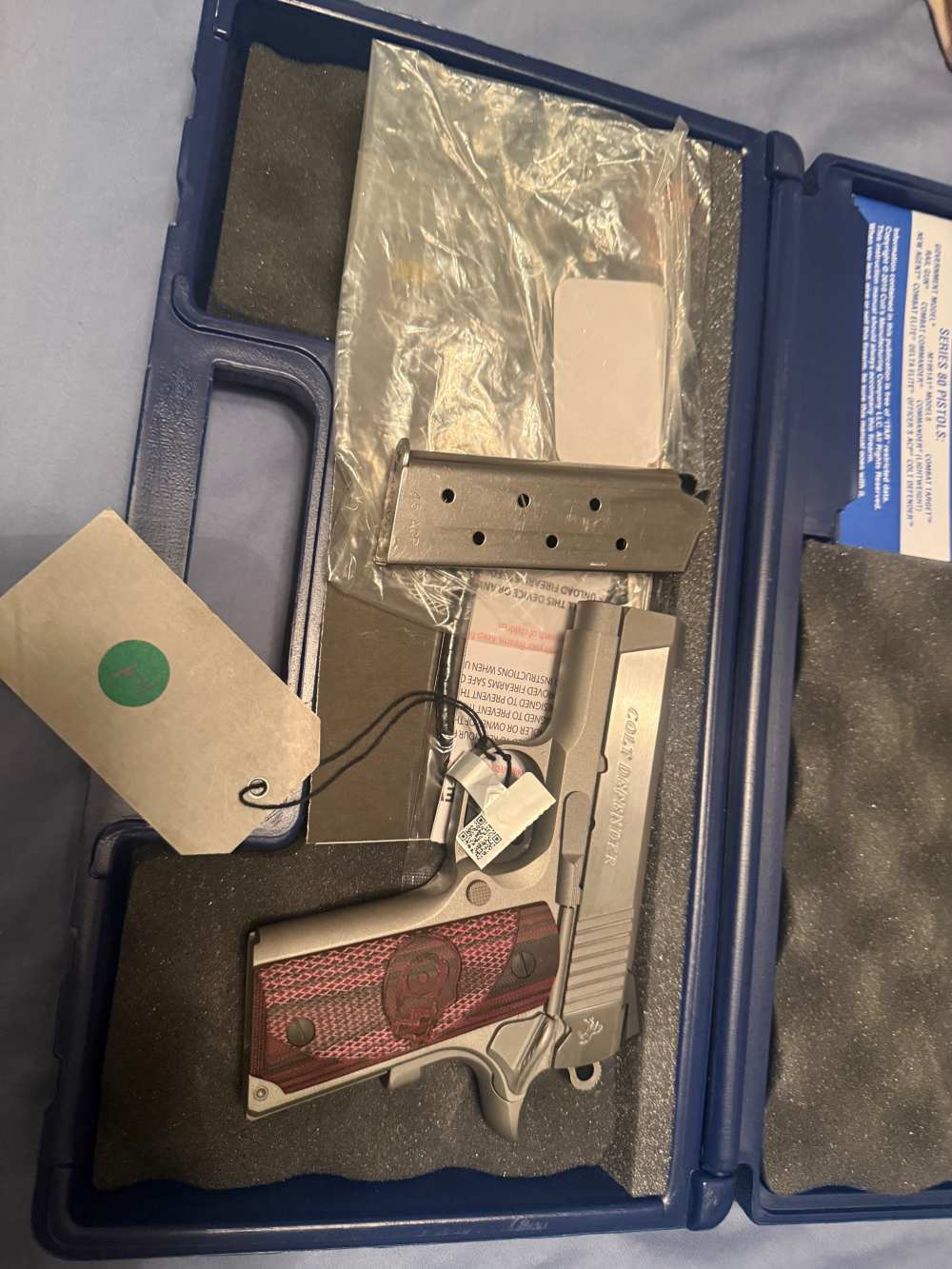 Colt defender NIB NEVER FIRED -img-1