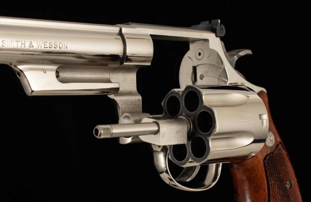 Smith & Wesson Model 29-3 .44MAG – c1985, 8 3/8”, NICKEL, 98%, MIRROR BORE-img-12