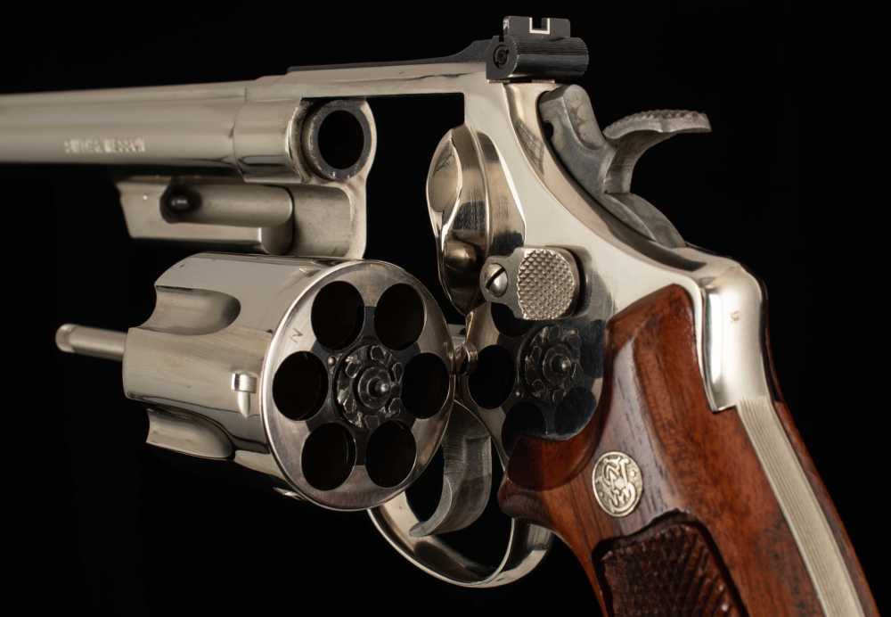 Smith & Wesson Model 29-3 .44MAG – c1985, 8 3/8”, NICKEL, 98%, MIRROR BORE-img-11
