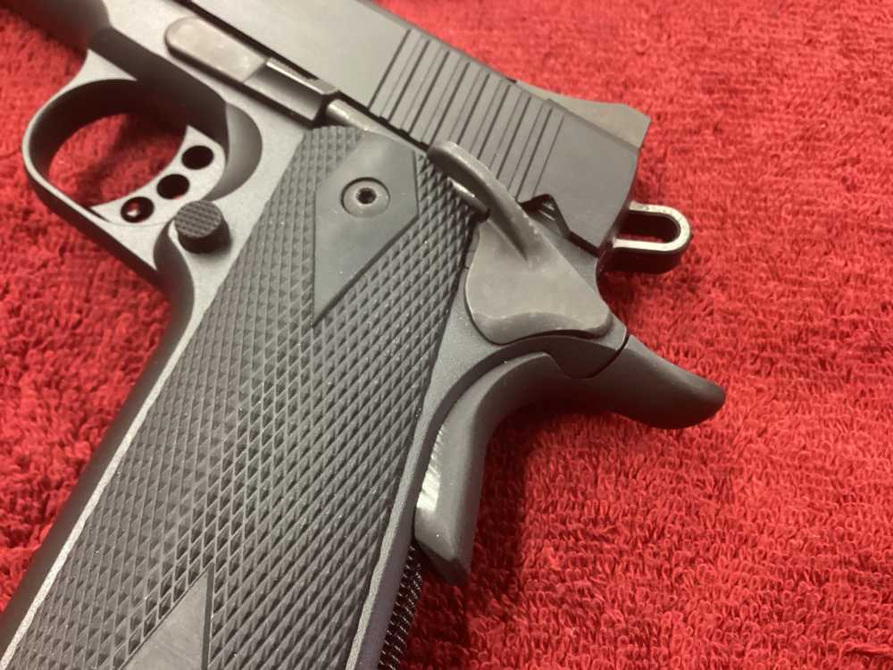 Kimber Custom LW .45ACP 5” Barrel w/Soft Gray Case - NO CC FEES!-img-13