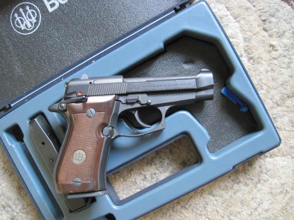  BERETTA MODEL 84F CHEETAH .380ACP WOOD GRIPS NICE VINTAGE PISTOL!-img-1