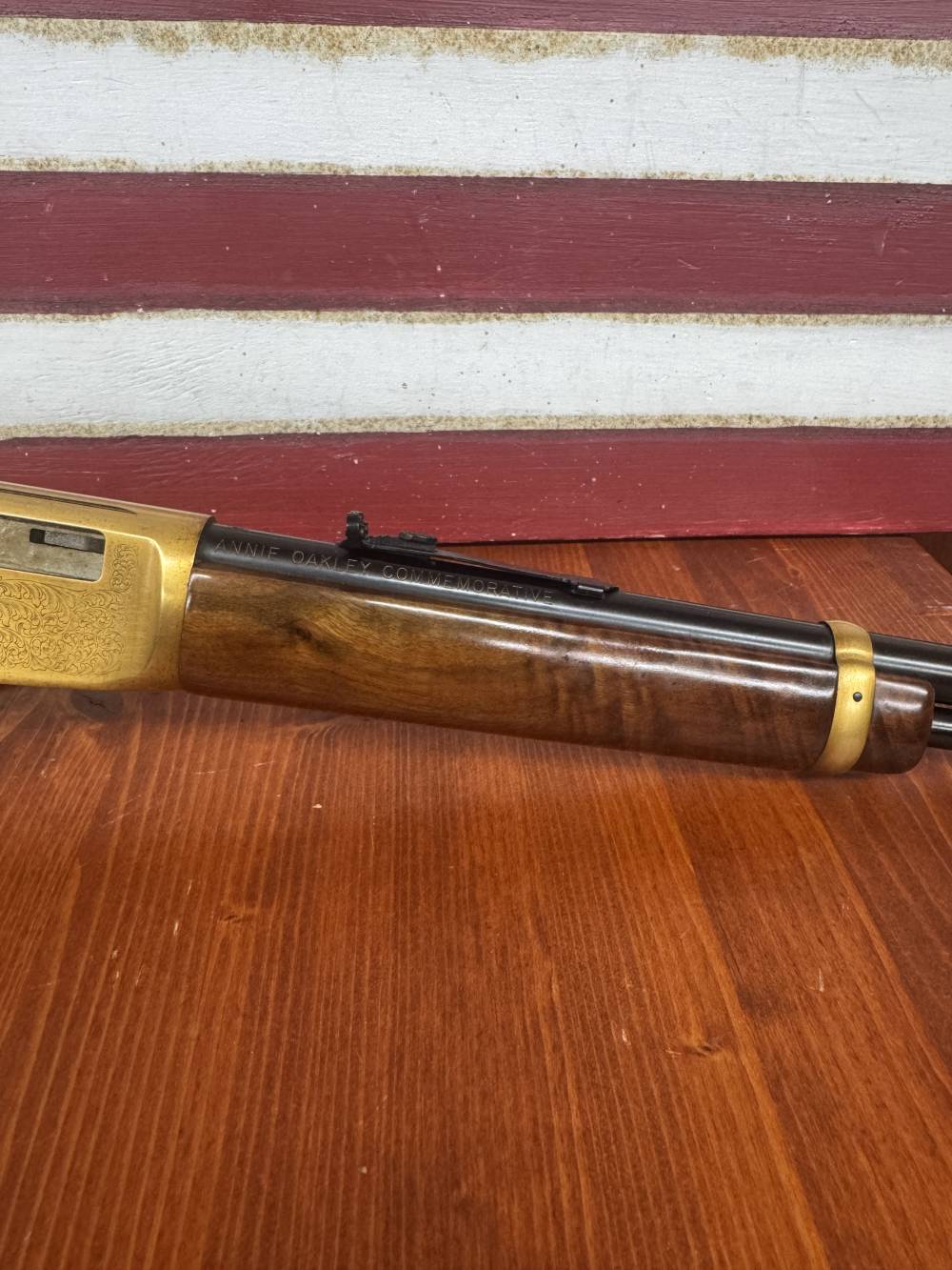 Winchester 9422 XTR Annie Oakley Commemorative .22 LR Lever Action Rifle -img-4