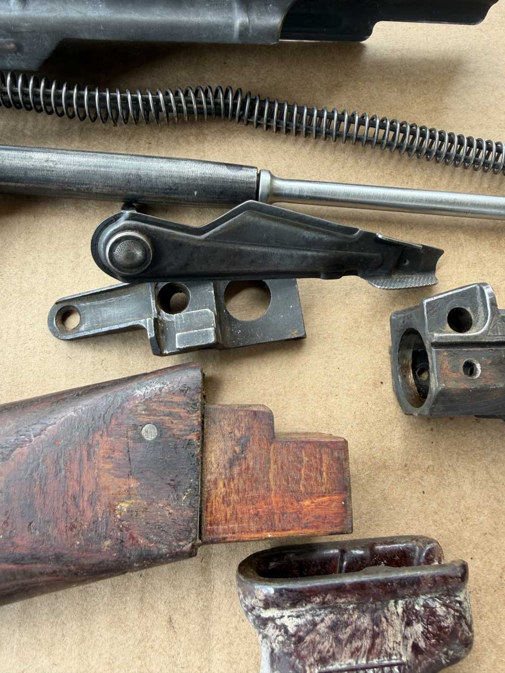 WOW! RARE! BAKELITE DONG ROMANIA BATTLEFIELD AK47 PARTS KIT 7.62 MATCHING-img-27