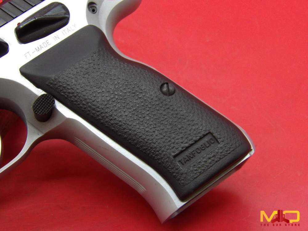 EAA Witness Match 9mm Very Good Condition 4 Mags Penny Start!-img-7