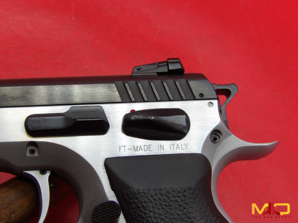 EAA Witness Match 9mm Very Good Condition 4 Mags Penny Start!-img-5