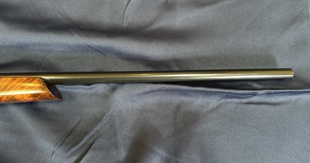 Flaig's Custom 30-06 Mauser with Exquisitely Crafted Quilted Maple Stock -img-13