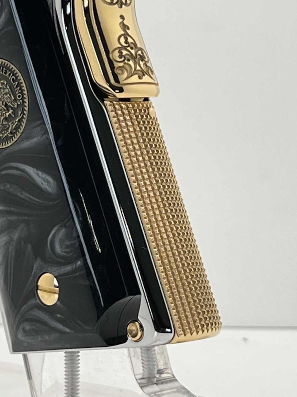 WOW FACTOR. NIB.  COLT SUPER 38 scroll engraved gold accents -img-15