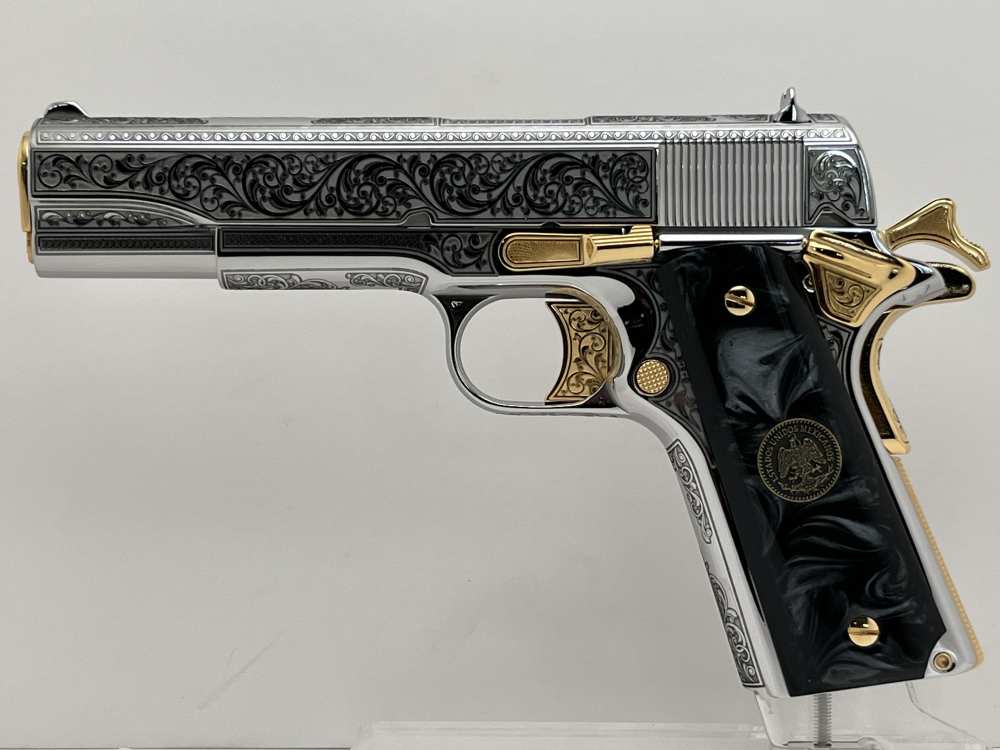 WOW FACTOR. NIB.  COLT SUPER 38 scroll engraved gold accents -img-5
