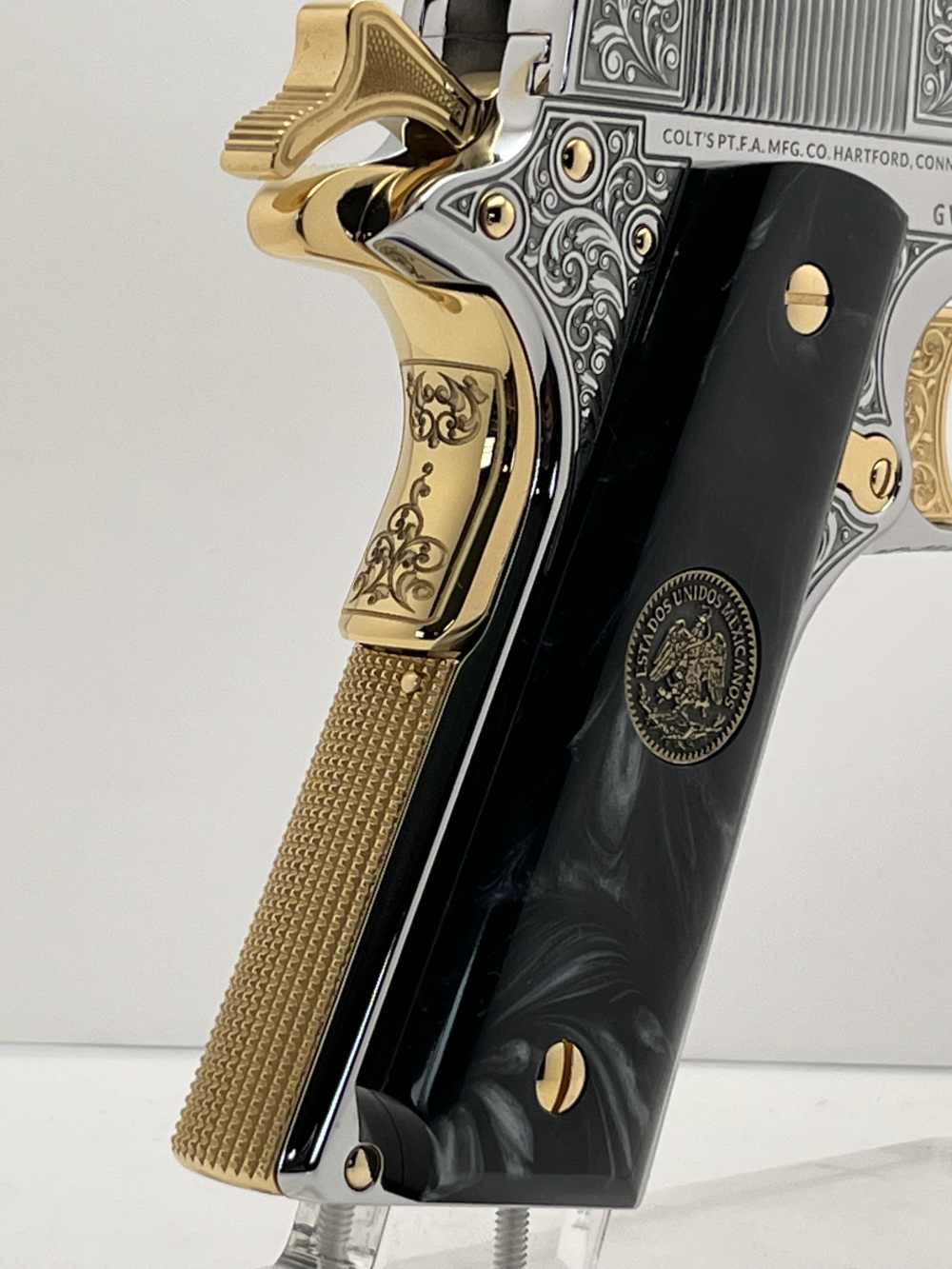 WOW FACTOR. NIB.  COLT SUPER 38 scroll engraved gold accents -img-16
