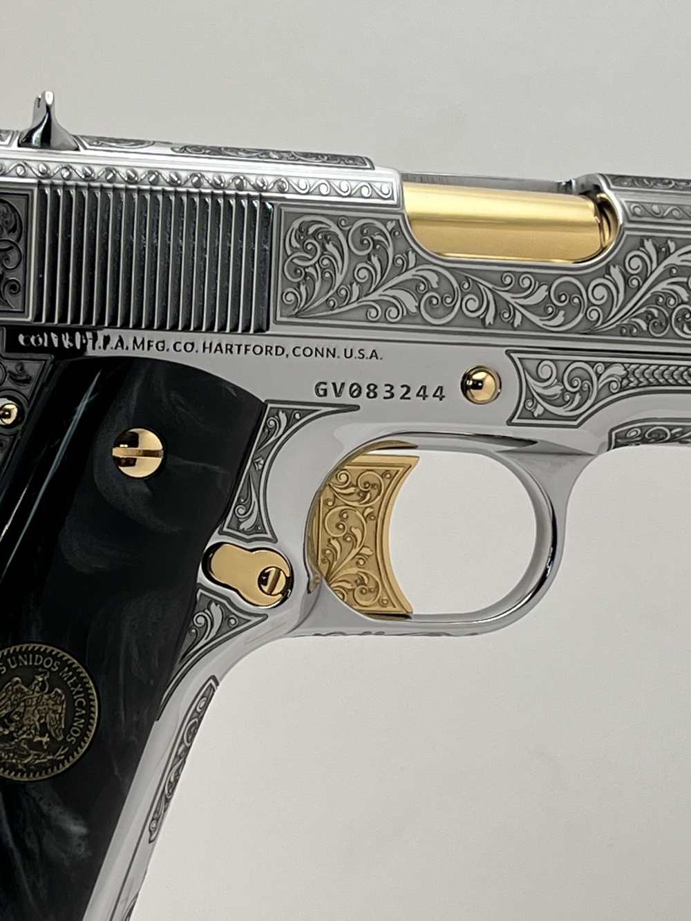 WOW FACTOR. NIB.  COLT SUPER 38 scroll engraved gold accents -img-19