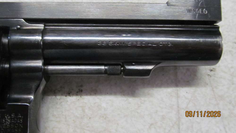 Smith & Wesson Model 10 .38 Special-img-2