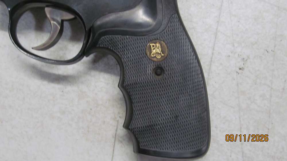 Smith & Wesson Model 10 .38 Special-img-6