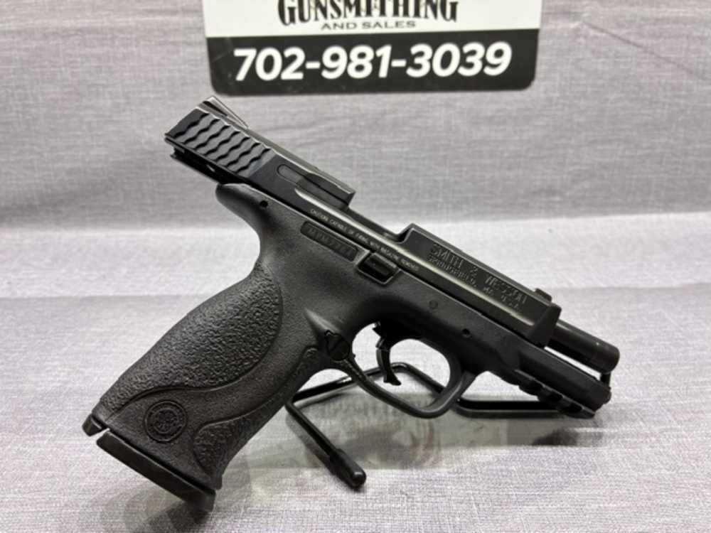 SMITH & WESSON M&P40 - .40-img-5