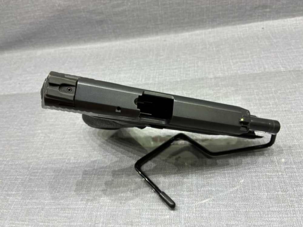 SMITH & WESSON M&P40 - .40-img-4