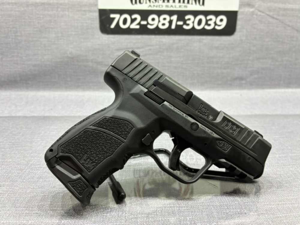HECKLER & KOCH CC9 PISTOL - 9MM-img-2